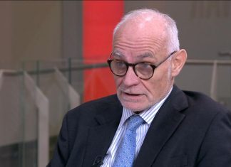 British MP Crispin Blunt questions UK’s support for Israel, citing international law concerns